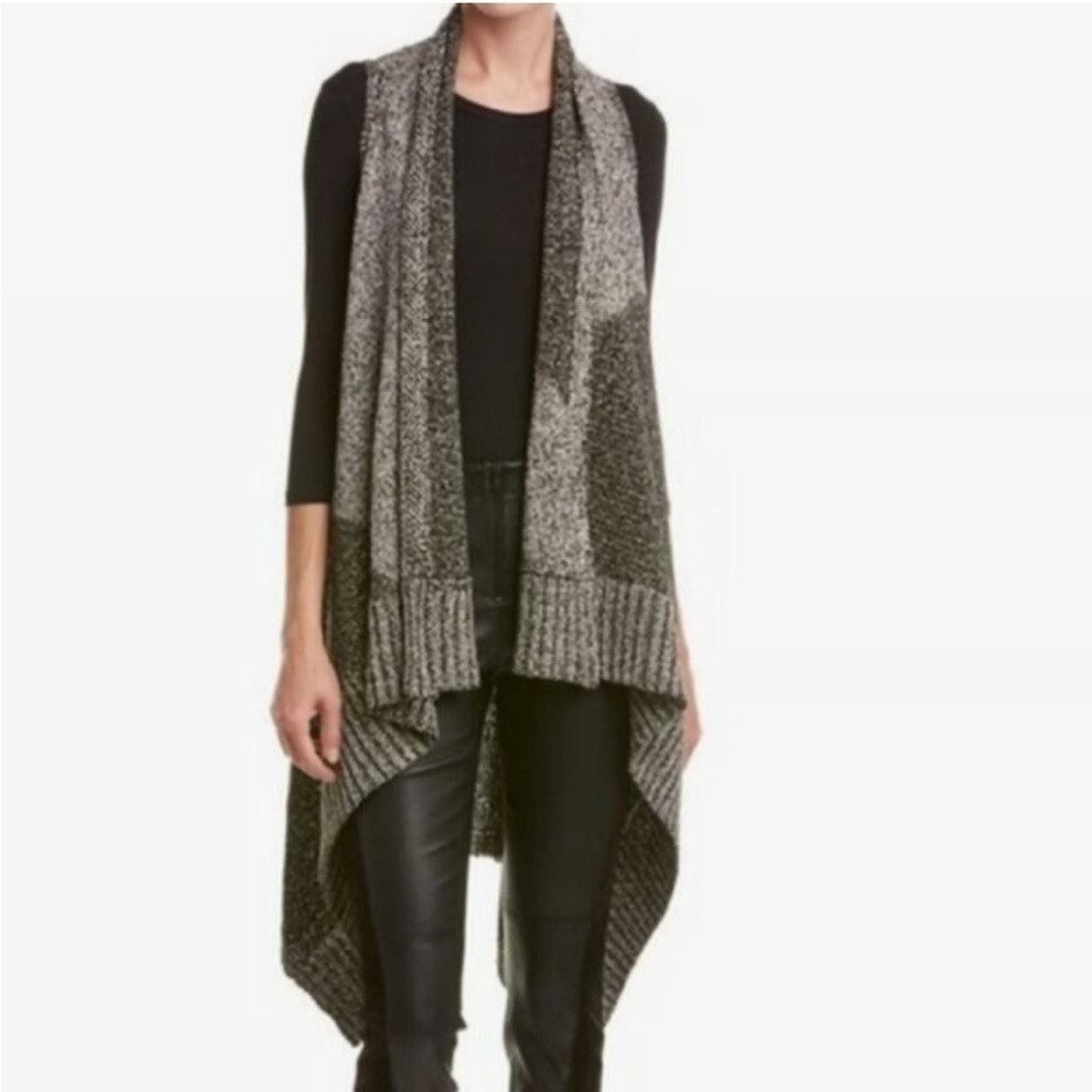 Alice + Olivia Nessa Charcoal Mixed-Stitch Sweater‎ Vest